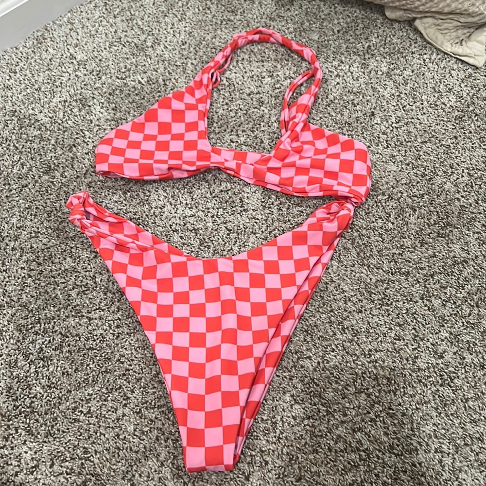 Skatie Swim